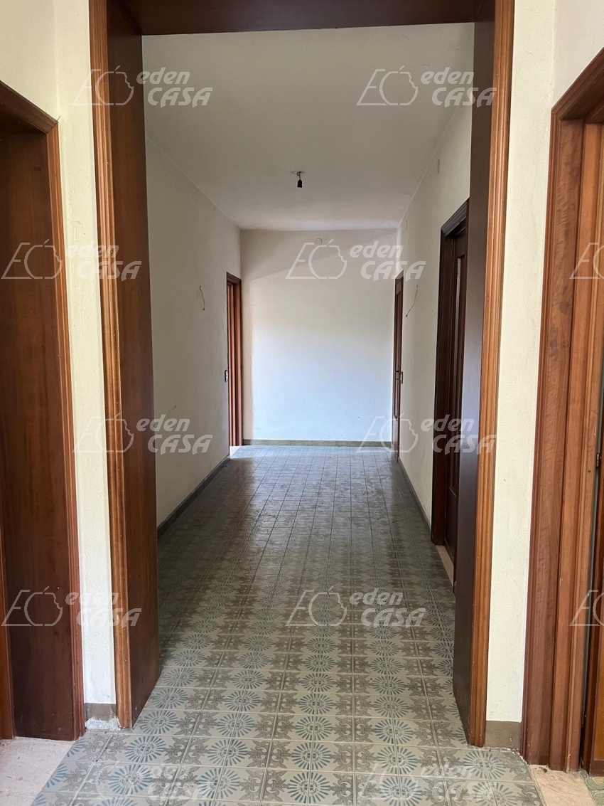 R42-170 - Roccabianca, casa indipendente 4 camere