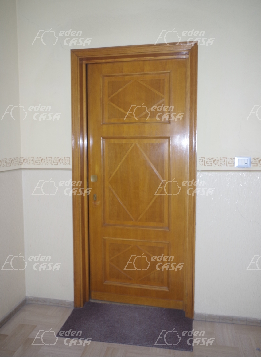 B43-177 - Busseto, palazzo con 3 unità abitative