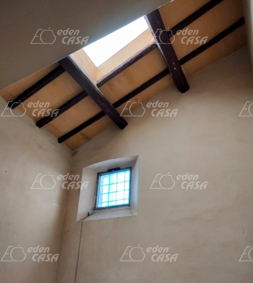 B43-177 - Busseto, palazzo con 3 unità abitative