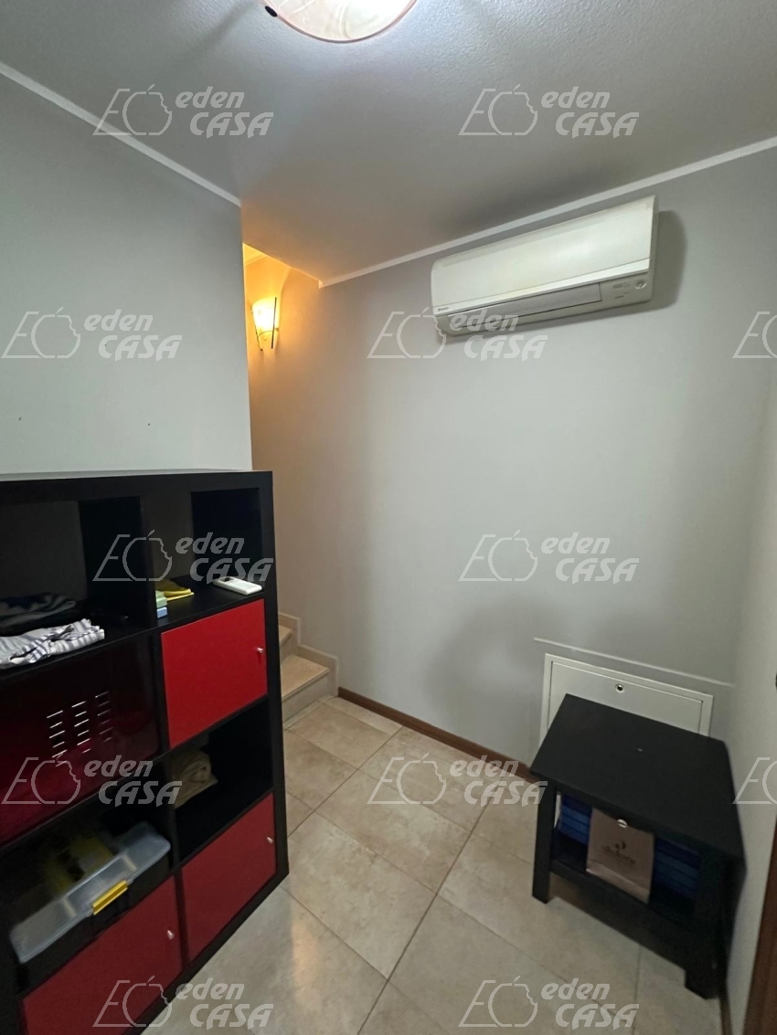 FU247 - APPARTAMENTO SU DUE LIVELLI