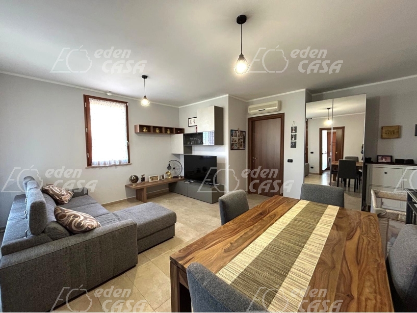 FU248 - 2 CAMERE