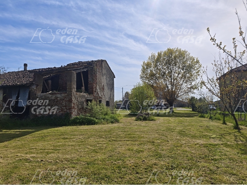 BF20-188 - Frescarolo, rustico indipendente con giardino
