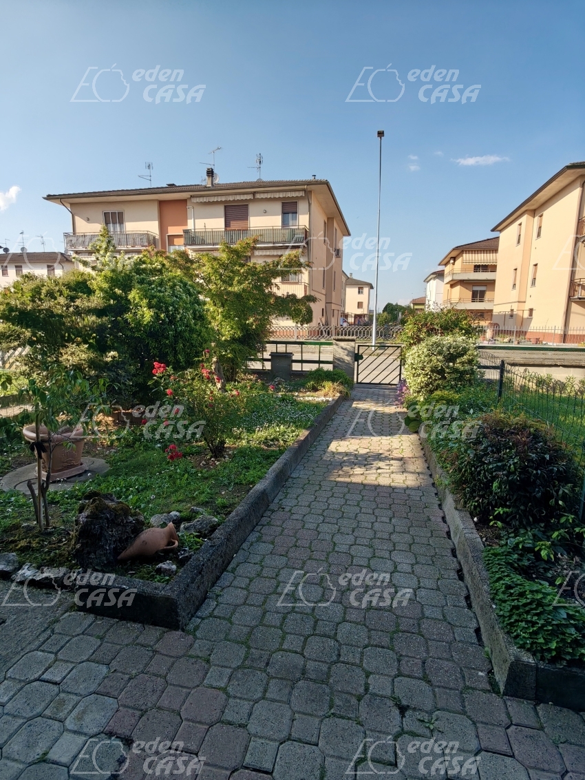 B31-190 - Busseto, appartamento 3 camere 