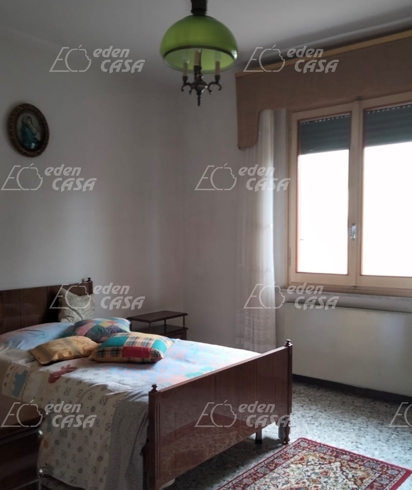 V21-192 - Polesine, casa indipendente 2 camere