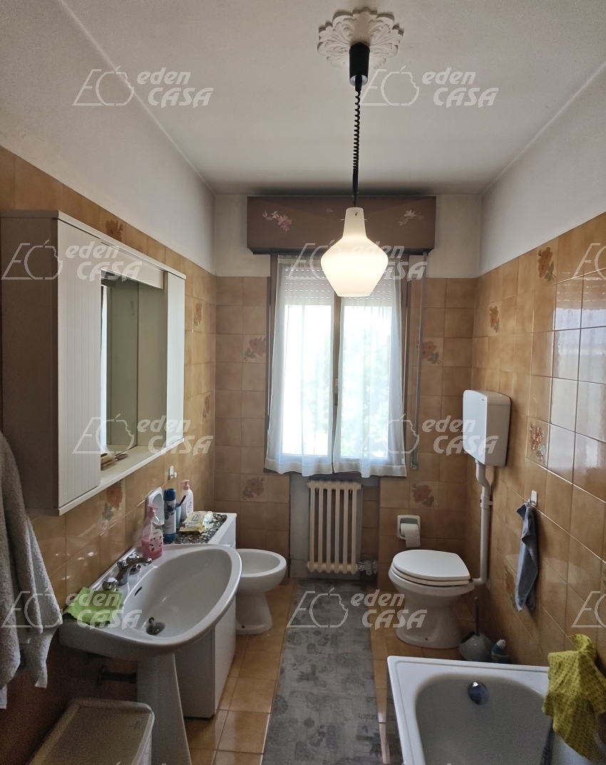 B31-193 - Busseto, appartamento 3 camere 