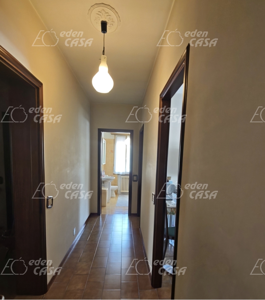 B31-193 - Busseto, appartamento 3 camere 