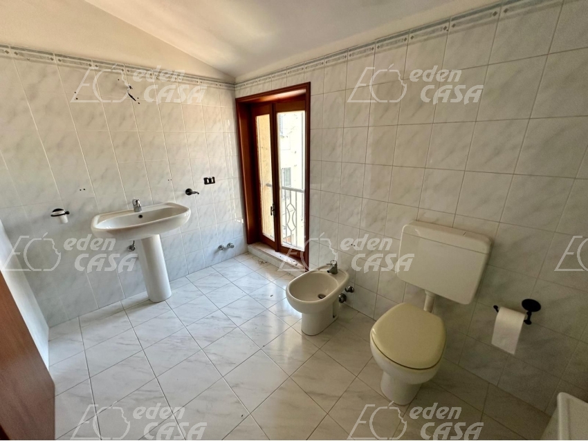 S21-195 - Soragna, casa indipendente 2 camere