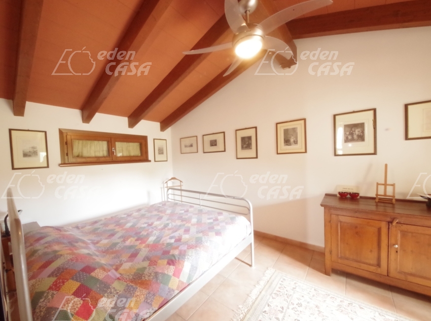 B33-202 - Busseto, villa bifamigliare
