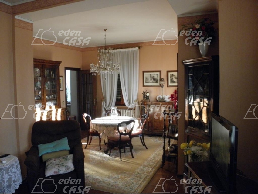 CAV500 - Carpaneto Piacentino - Villa bifamiliare con giardino