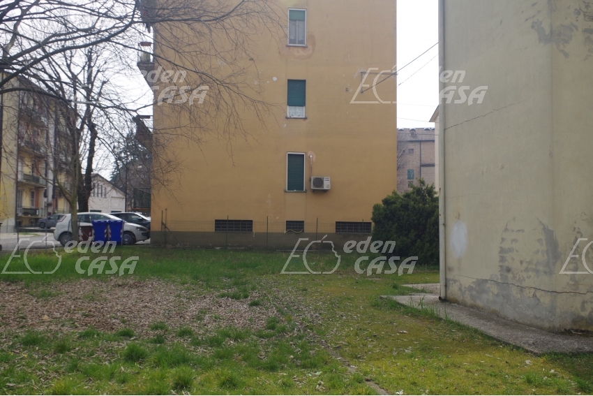 B10-018 - Busseto, appartamento 1 camera ingresso indipendente
