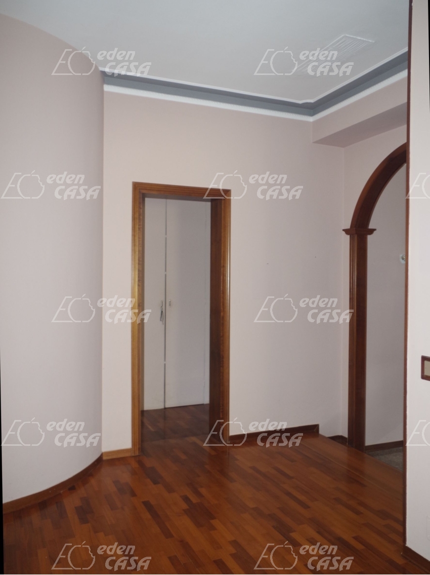 B42-070 - Busseto, bifamiliare 4 camere ingresso indipendente