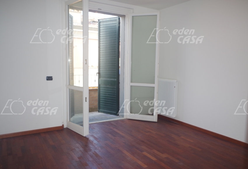 B32-113 - Busseto, appartamento 3 camere