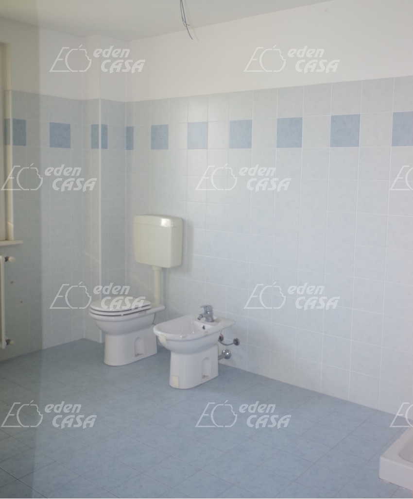 B31-114 - Busseto, porzione di casa ingresso indipendente