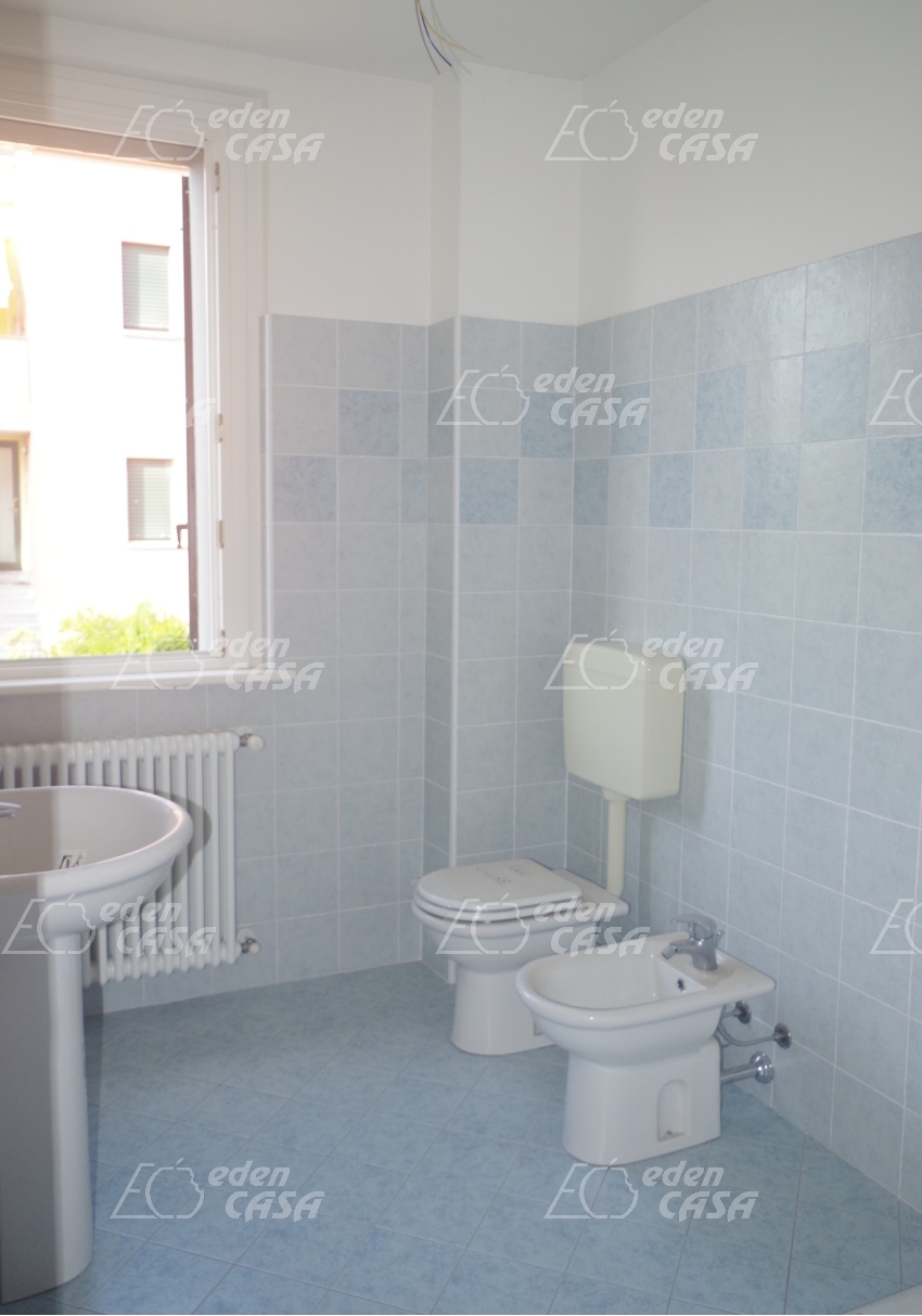 B31-114 - Busseto, porzione di casa ingresso indipendente