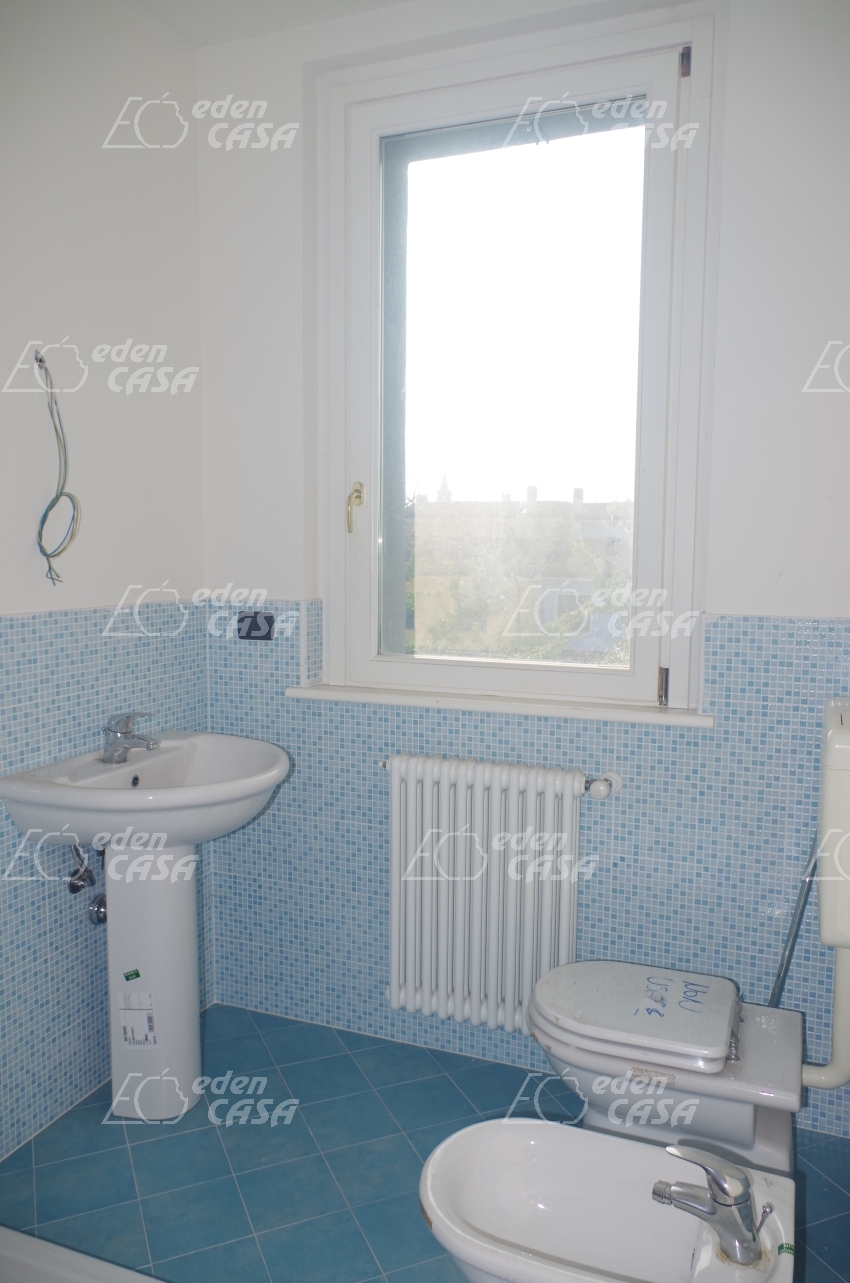 B31-114 - Busseto, porzione di casa ingresso indipendente