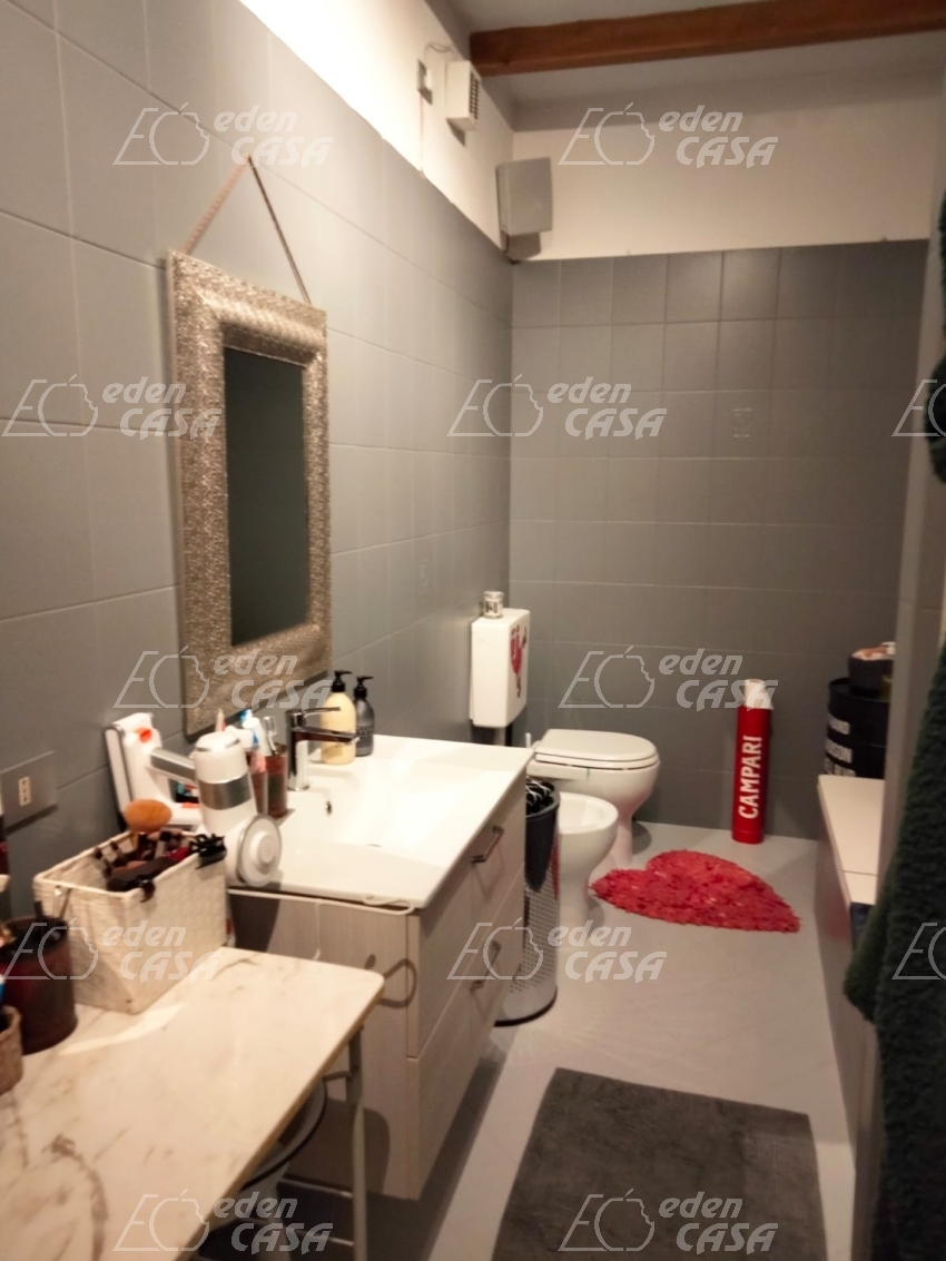 B21-119 - Roncole Verdi , appartamento 2 camere