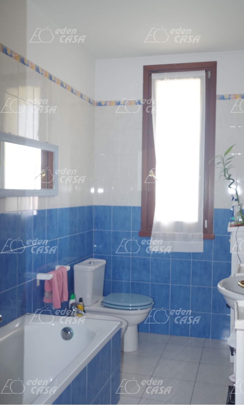 R21-143 - Roccabianca, appartamento 2 camere