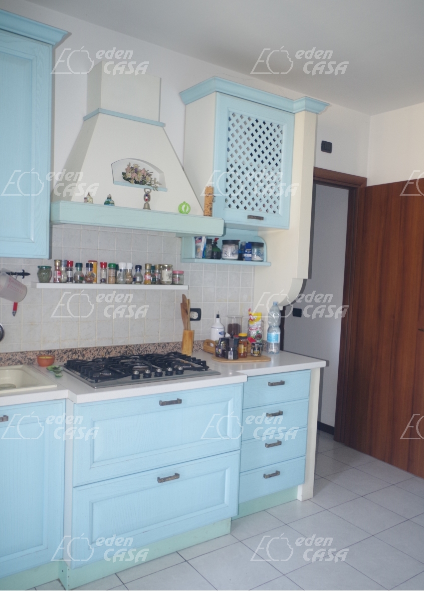 R21-143 - Roccabianca, appartamento 2 camere