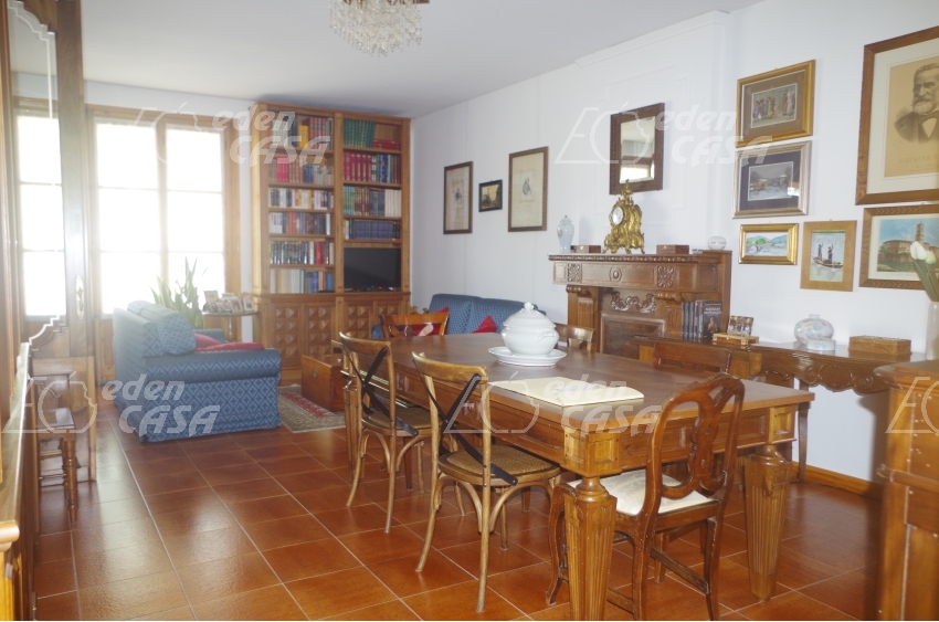 B33-156 - Busseto, bifamigliare 3 camere