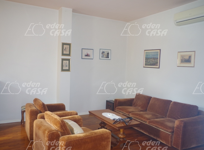B21-159 - Busseto, appartamento 2 camere