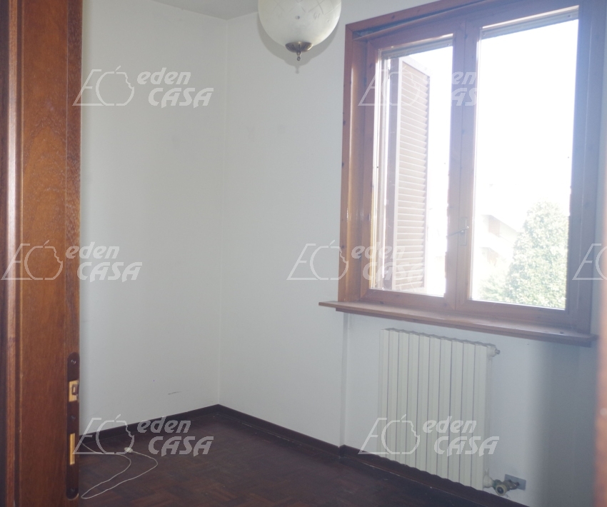 B31-163 - Busseto, villetta a schiera 3 camere