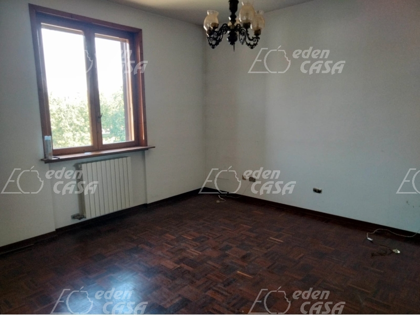 B31-163 - Busseto, villetta a schiera 3 camere